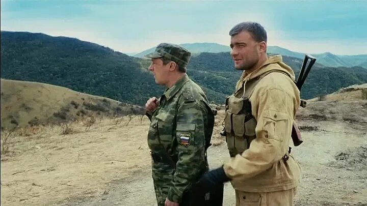 андрей краско грозовые ворота. грозовые ворота 9. грозовые ворота шах актер. грозовые ворота 2006. кадры из фильма грозовые ворота.