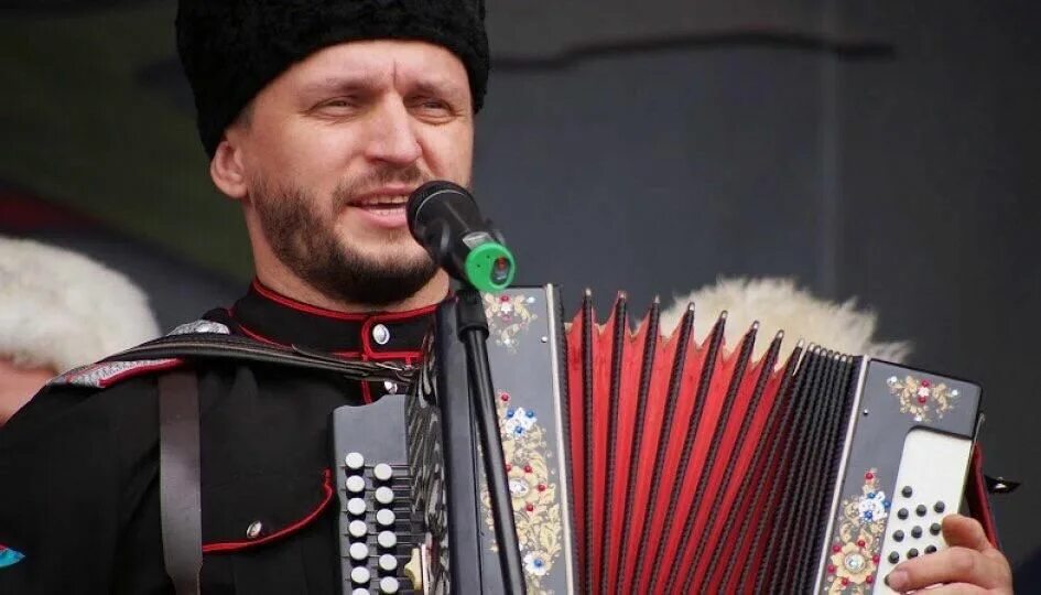 Солист кубанского казачьего. Солист кубанского казачьего хора сорокин.