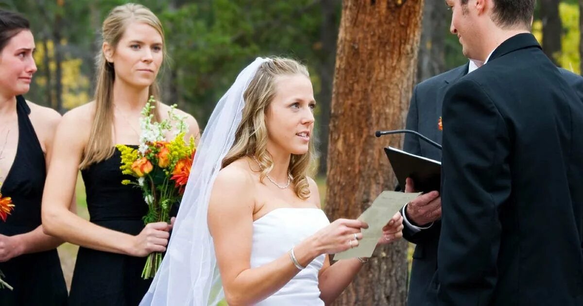 Невеста изменяет жениху на свадьбе. Cheating before Wedding. Жених изменил на свадьбе с сестрой.