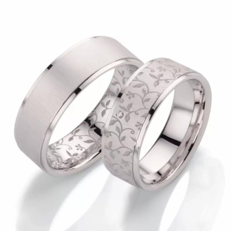 Обручальные кольца парные. Парные обручалки из белого золота. Пара колец из белого золота. Обручальные кольца из белого золота. Обручальные кольца из белого золота адамас.