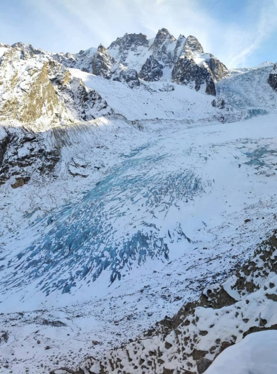 Гора фишт краснодарский край. Нанда деви парк животные. Национальный парк олимп греция. Одноименные горы. Одноименные горы.