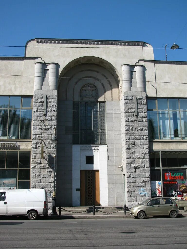 литейный 57. литейный 57. торговые ряды новый пассаж на литейном проспекте. 57. санкт-петербург, литейный пр.