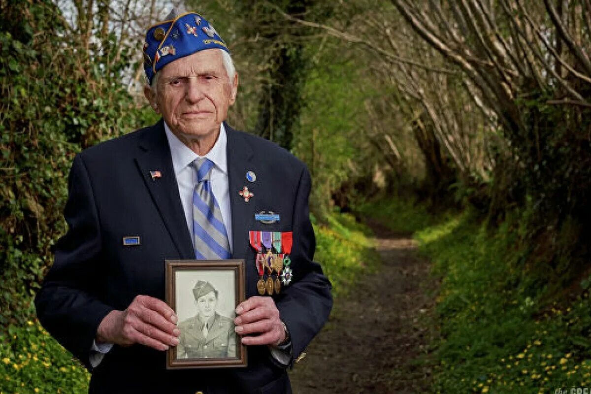 Сайт ветеран 2. Ветераны второй мировой войны плахтеев. Ветеран вмв. Ветераны 2 мировой войны. Горбанев василий иванович ветеран второй мировой.