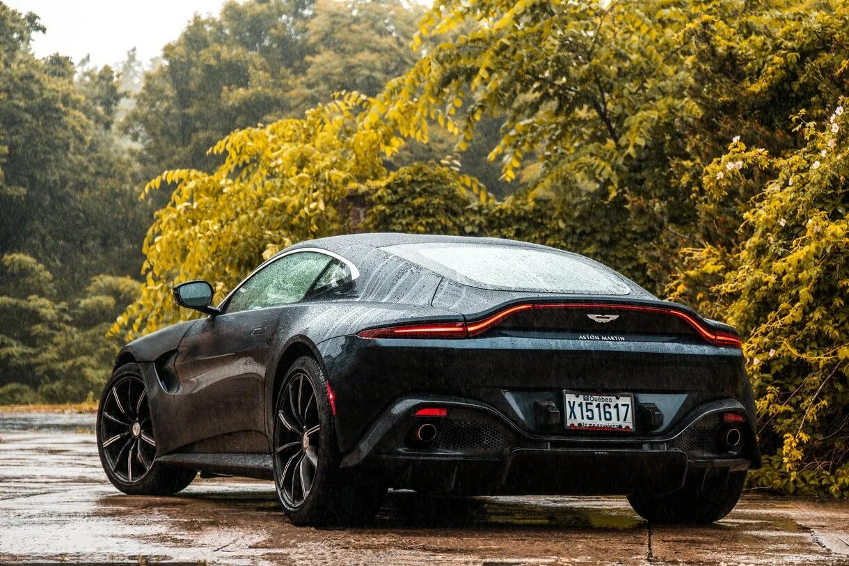 1024 x 8. Aston Martin Vantage 2019. Aston Martin Vantage 2020. Aston Martin v8 Vantage 2020. Aston Martin v8 Vantage 2019.