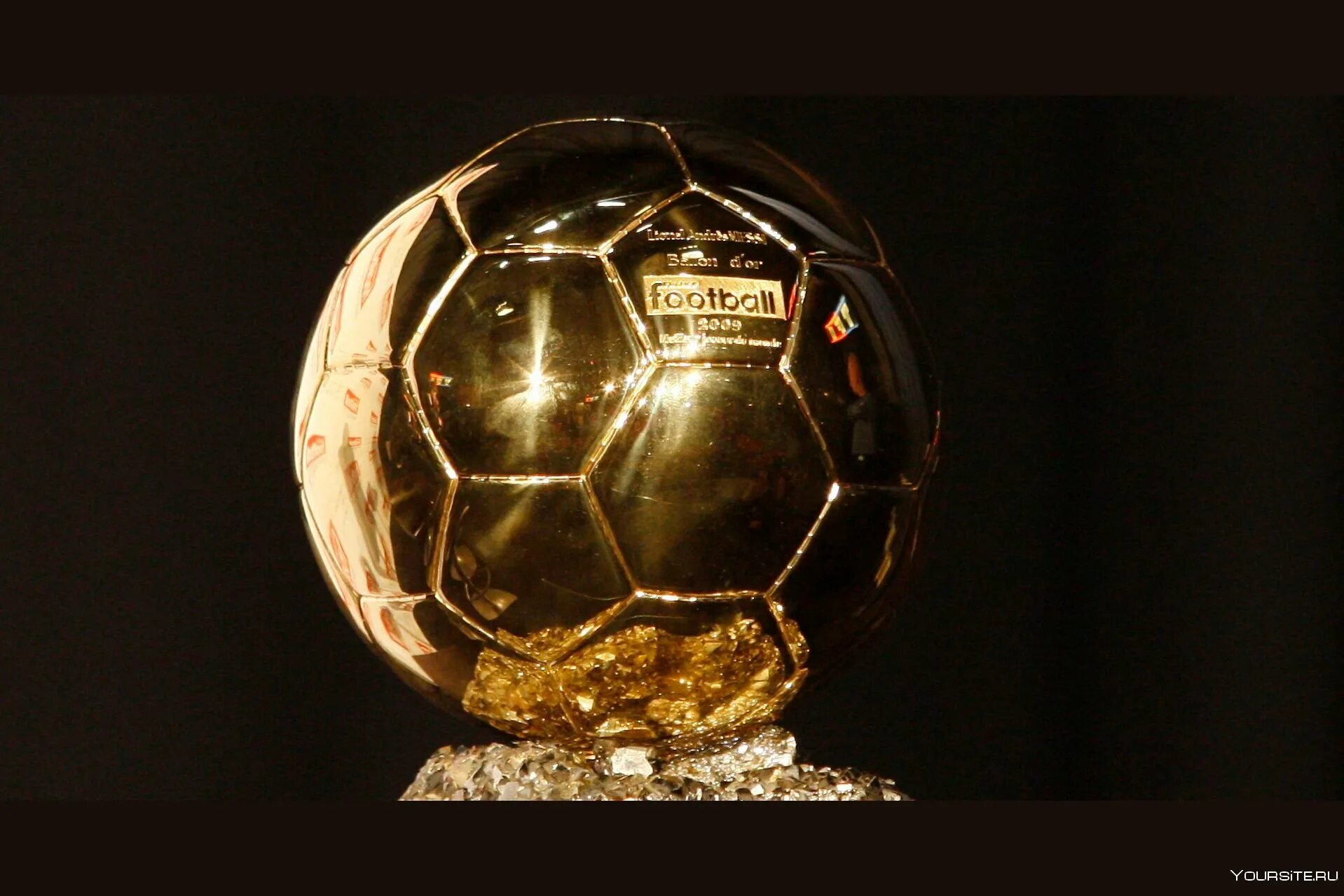Самой дорогой мяч. «Золотой мяч» France Football (1956–2009). Золотой мяч France Football 2023. Харрикейн золотой мяч. Форлан золотой мяч.