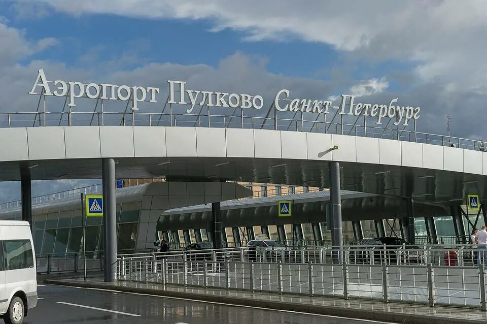 Аэропорт питера пулково внутри. Сайт аэропорта спб. Аэропорт пулково санкт-петербург. Впп пулково. Аэропорт пулково санкт-петербург внутри.