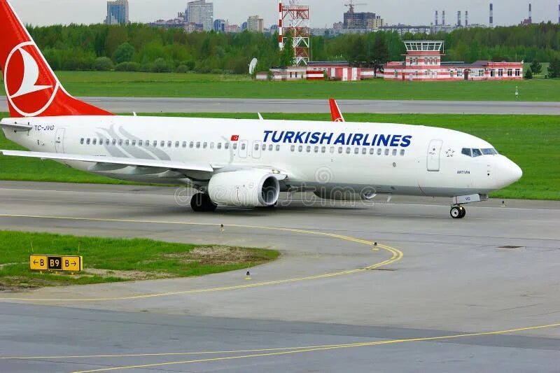 Туркиш эйрлайнс москва анталия. Туркиш пулково. Turkish airlines самолеты. Туркиш пулково. Airbus a330 turkish airlines.