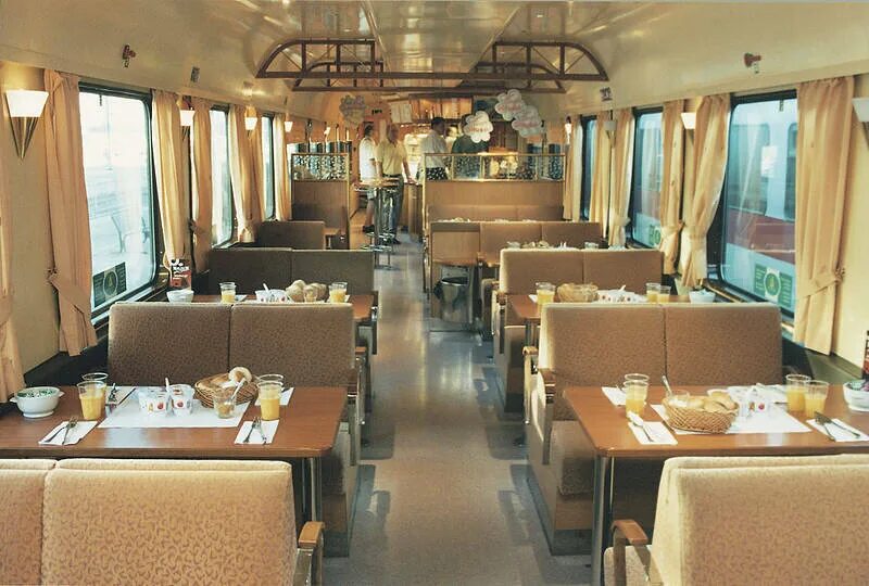 Dining car. Вагонный ресторан РЖД. Вагон ресторан РЖД. Вагон-ресторан в поезде РЖД. Кафе вагон ресторан.