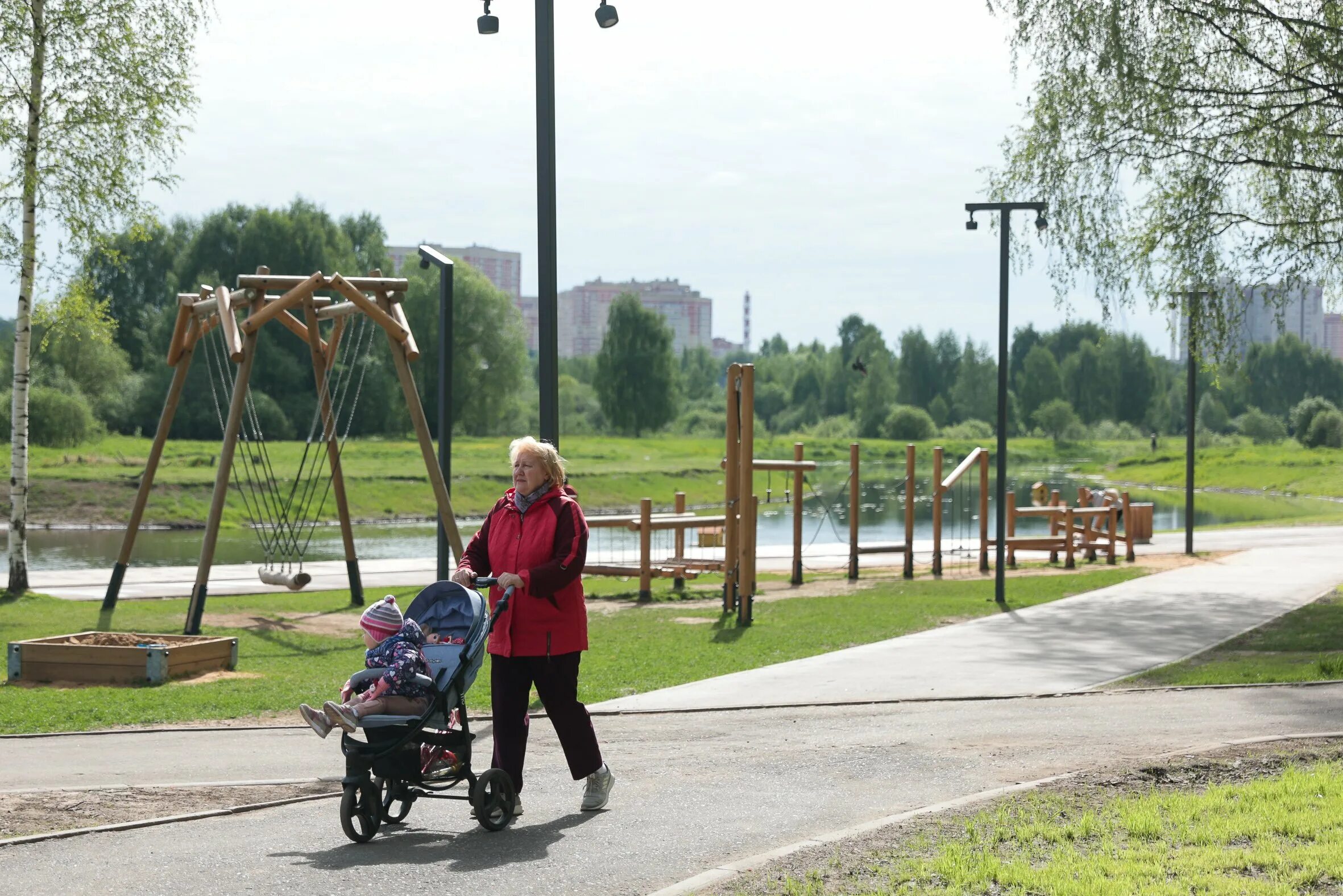 Ивантеевка московская область сайт. Городской парк Ивантеевка. Городской парк культуры, Ивантеевка. Центральный парк Ивантеевка. Городской ПКИО Ивантеевка.