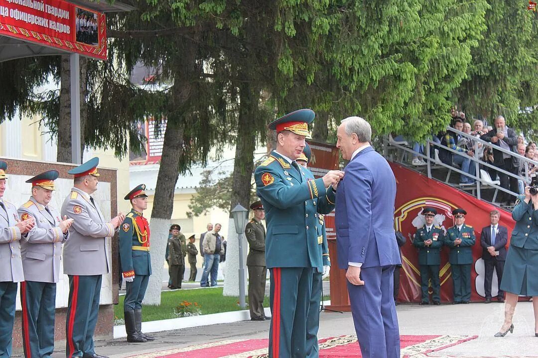 Саратовское военное ордена Жукова. Саратовский военный институт ВВ мухоед. Мухоед Саратов. Новосибирский ордена жукова военный институт