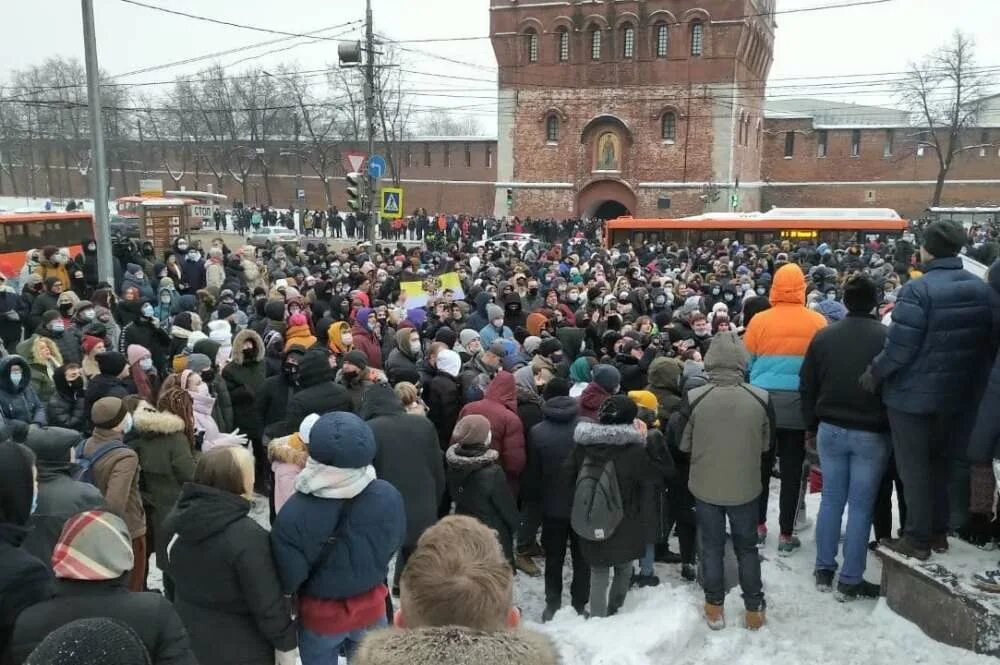 Митинг на площади Минина в Нижнем Новгороде 24.02.2022. Митинг Навального 2021 Нижний Новгород. Митинг 23 января 2021 Нижний Новгород. Митинг в Нижнем Новгороде 03.11.2022. Митинг в нижнем новгороде