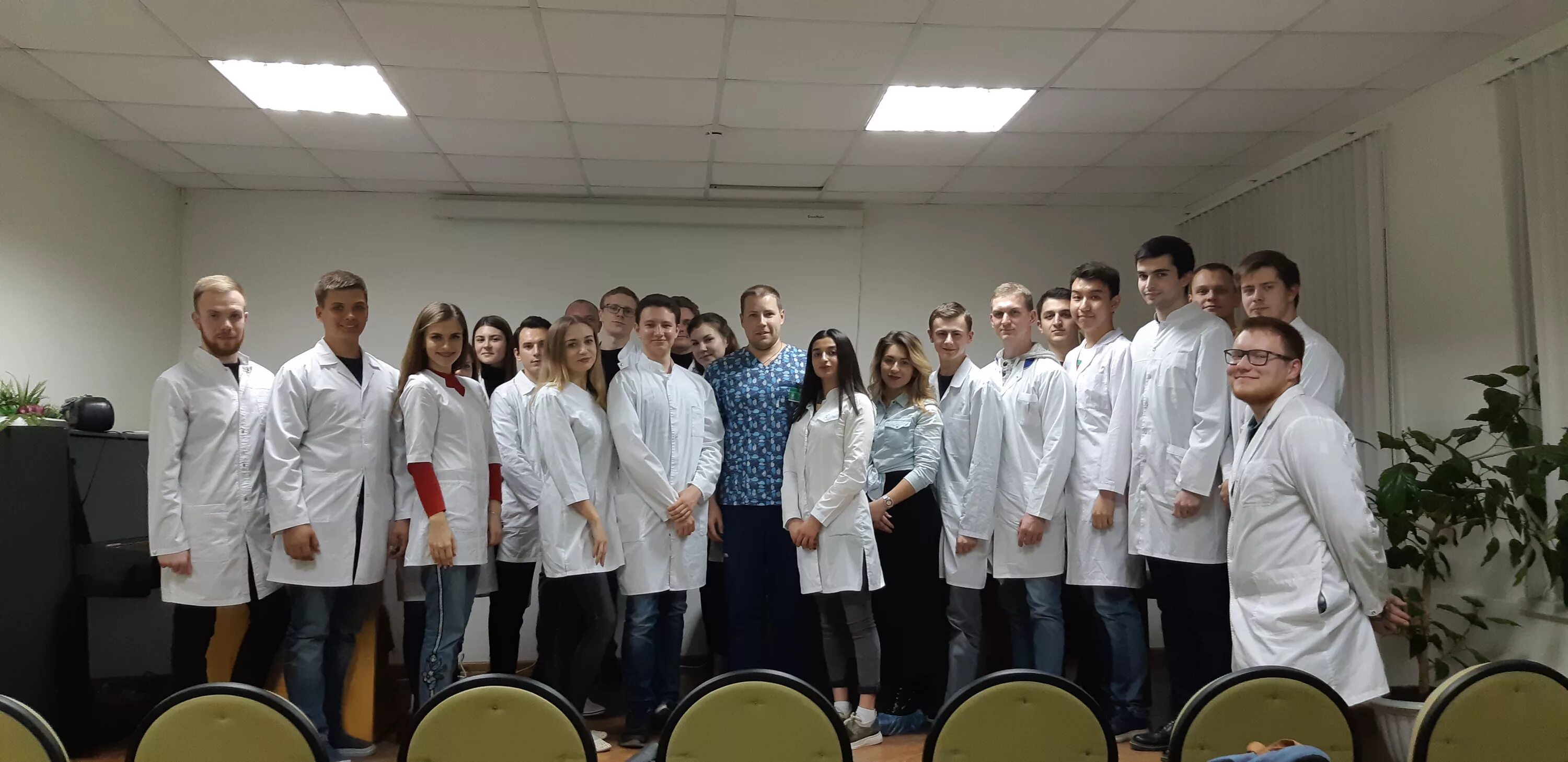 Омск медицинский университет внутри. Сайт поликлиники мединститута. Выпускники медики. Иностранные медики. Сайт поликлиники мединститута.
