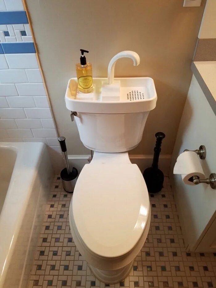 Унитаз sink toilet combo. Японский туалет с раковиной. Крышка с рукомойником на бачок унитаза sinktwice. Унитаз с рукомойником. Унитаз-моноблок laguraty 8074a (комбоунитаз).