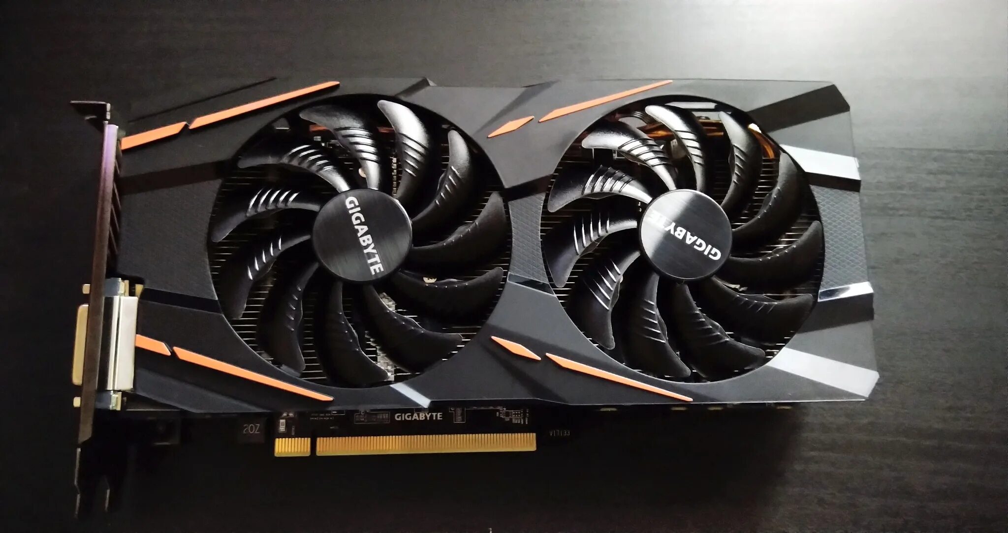 Gigabyte RX 570 4gb. Видеокарта Gigabyte RX 570 4gb. Gigabyte видеокарта Radeon RX 570. Gigabyte AMD RX 570 8gb. Gigabyte gaming 4gb