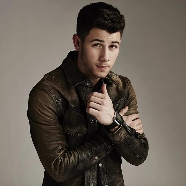 Перевод песни nick. Ник Джонас. Ник Джонас фото. Nick Jonas 2015. Ник Джонас в молодости.