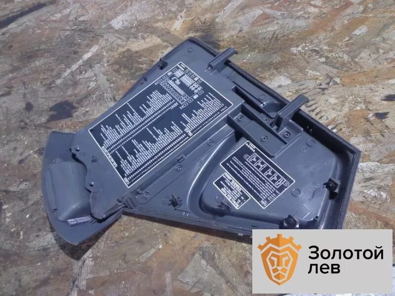 Предохранитель прикуривателя вольво фш13 где находится Схема предохранителей Volvo S80 " Схемы предохранителей, электросхемы автомобиле