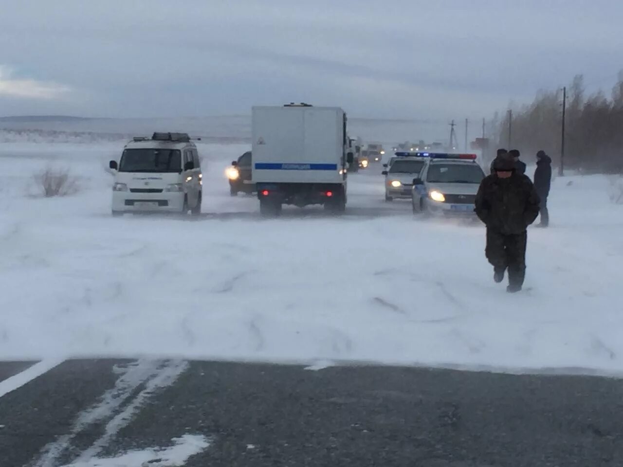 Какая линза встречается по дороге из саяногорска. Трасса Красноярск Абакан. Трасса Абакан Красноярск сейчас. Состояние на автодороге Абакан Красноярск. Обстановка на трассе Абакан Красноярск сейчас.