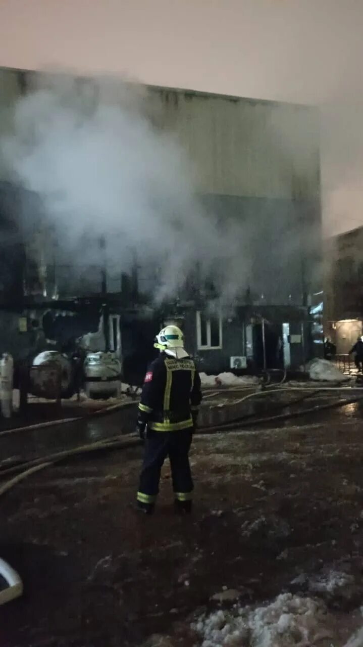 Пожар Горбунова 2. Пожар в Москве. Сильный пожар. Пожарные Москвы. Что случилось в москве 22 03 24