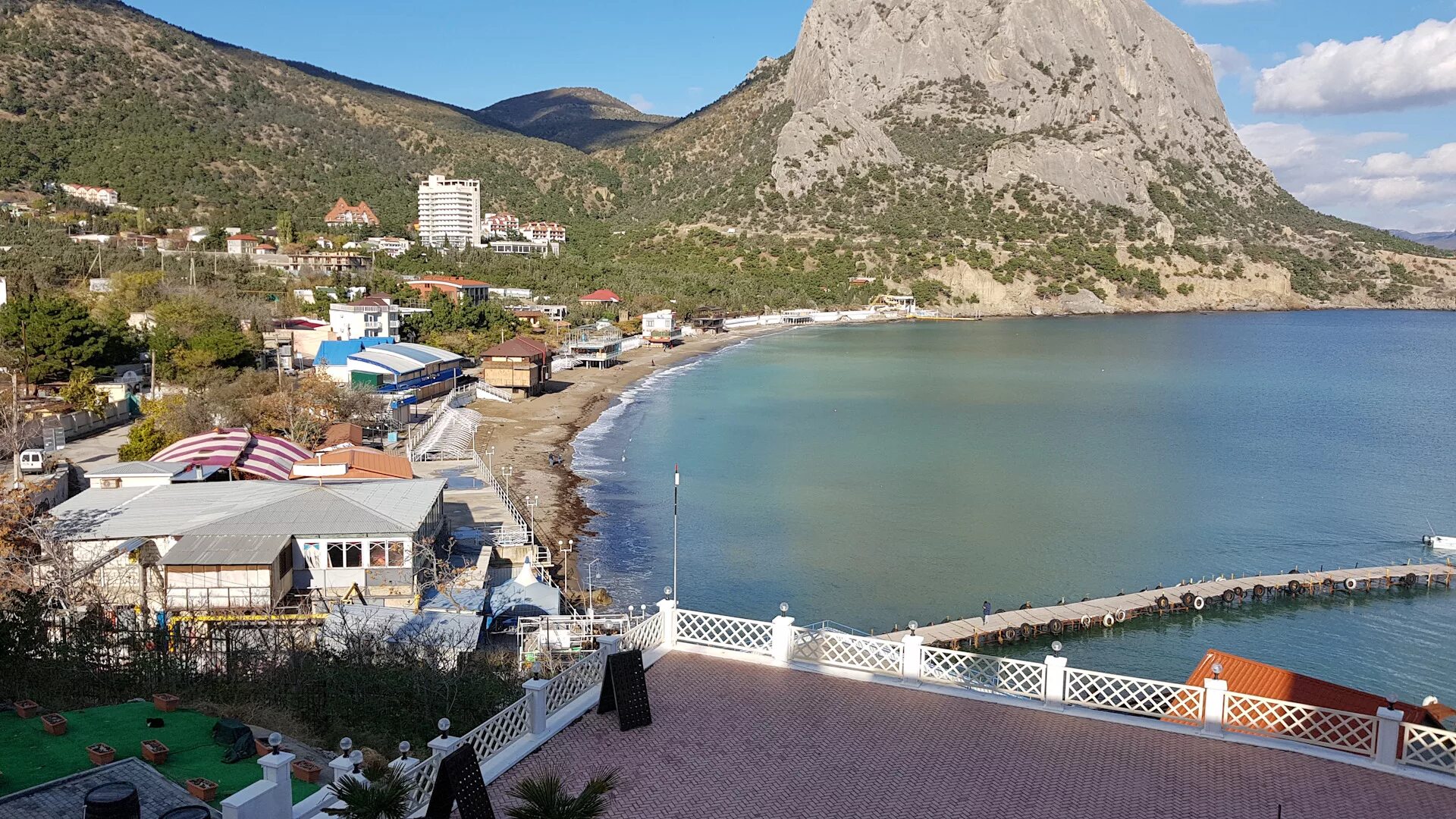 Судак адрес. Судак адрес. Судак адрес. Гостевой дом триера судак. Парадиз судак крым.