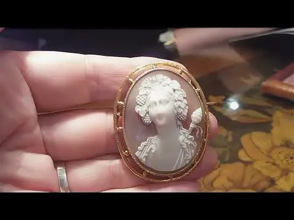 Камея из ватикана. Камея из ватикана. Аудиокниги камея из ватикана. Камея из ватикана книга. Творчество серебро.