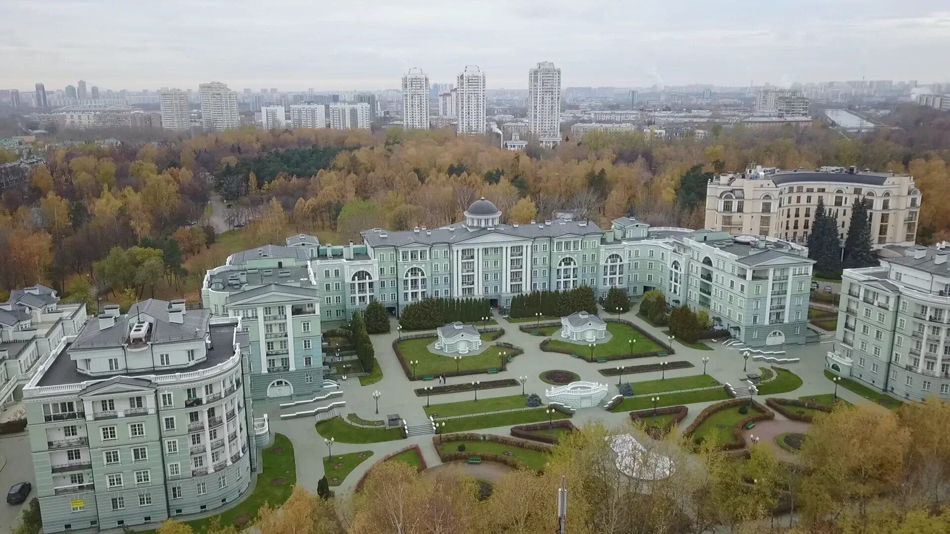 Жк берег москва. Покровский берег Москва. ЖК Покровские холмы. ЖК Покровский берег Москва. ЖК Покровское Стрешнево.