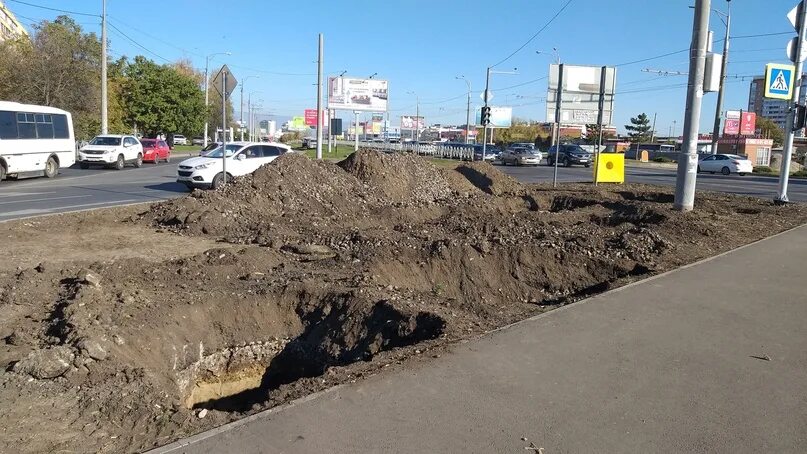 тобольск зверосовхоз ул новая. будьте бдительны скользкий тротуар. ничем не огороженный. лагерь шебанцево. забор для ограждения огорода.
