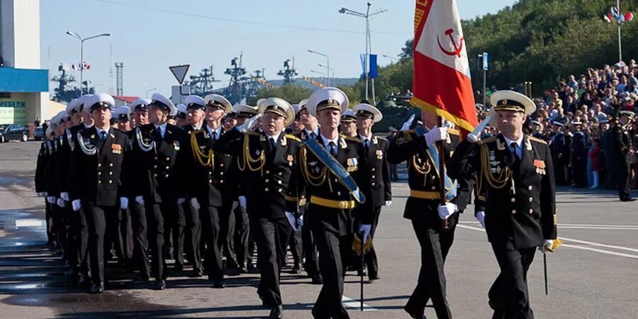 Программа североморск. Парад на день вмф в североморске. день вмф североморск 2016. парад 2018 североморск. день флота 2018 в североморске.