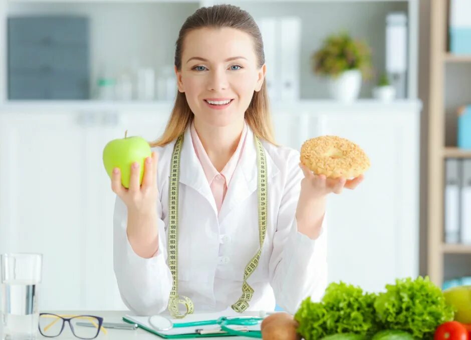Консультация диетолога. Холодильник с едой. Наталия самойленко. Наталья круглова диетолог. Диетолог нутрициолог.