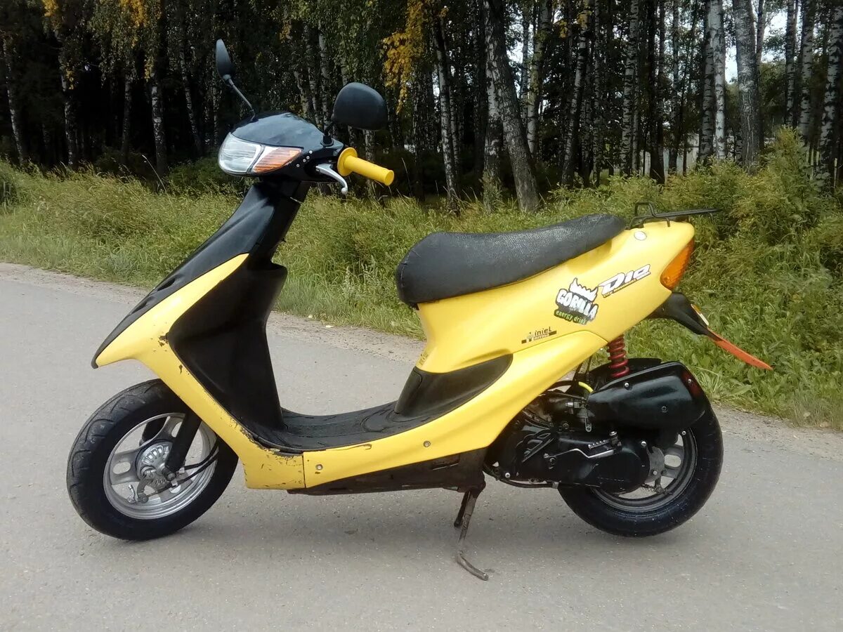 Dio 35zx желтая. Honda Dio 35zx желтый. Honda Dio af 35 ZX Yellow. Мопед Honda Dio 27 желтая.