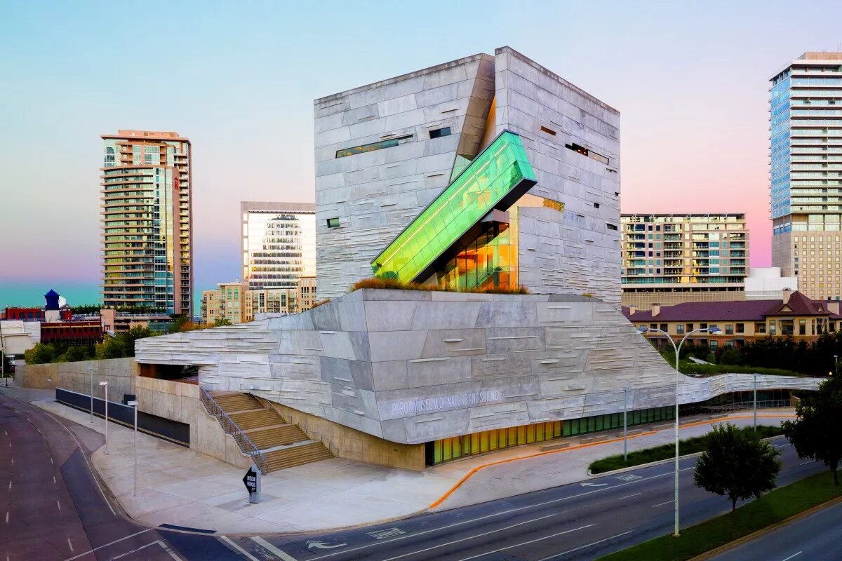 Museum trip. Музея природы и науки в далласе. perot museum of nature and science (музей природы и науки перо). museum of nature and science том мейн. музей природы и науки перот сша 2012.