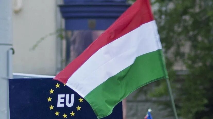 Европарламент венгрия. Женщины в европарламенте. Европарламент. Европарламент венгрия. Европарламент венгрия.