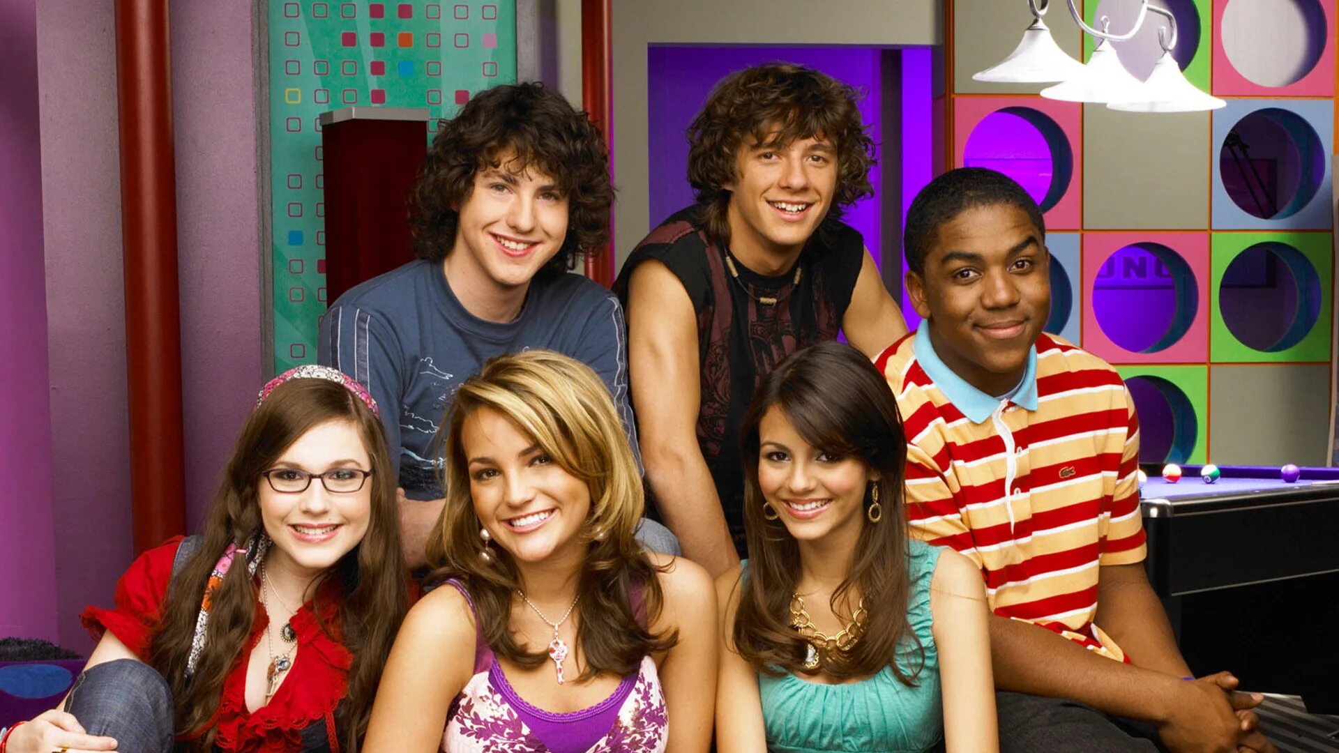 Zoey 101. Эдди Сингер нетакая. Similar show