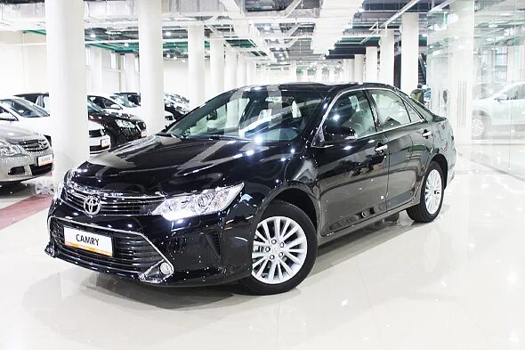 Автосалон москва тойота камри. Тойота камри автосалон plaza. Toyota camry 3. Автосалон москва тойота камри. Камри 3.