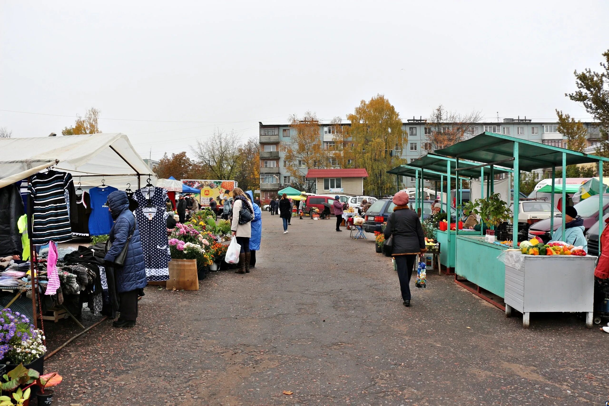 работа в городском рынке.