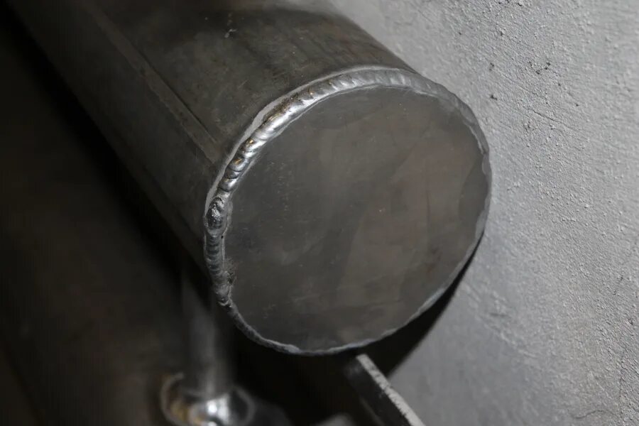 Заглушки для поддува тиг сварки. Сварка регистра отопления. Сварка заглушки. Сварка заглушки. Сварка заглушки.