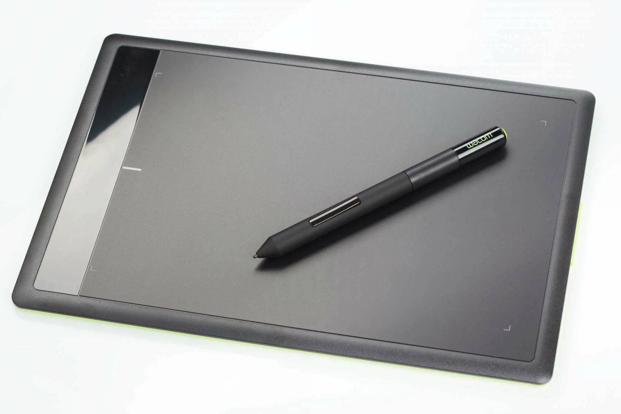 Wacom one m. Графический планшет one by Wacom Medium (CTL-672-N ). Графический планшет Wacom one Medium CTL-671. One by Wacom CTL-671. Графический планшет Wacom one 13.