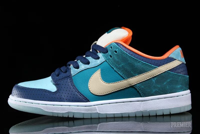 Nike dunk low city. Nike SB Dunk Low Limited. Nike Dunk Low Ocean. Nike Dunk SB Low Paris. Nike SB Dunk Low Limited Edition.