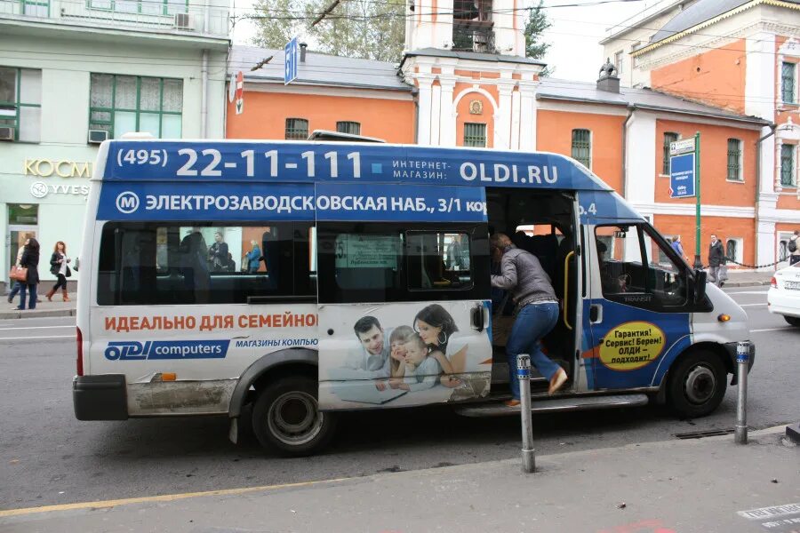 работают ли автобусы спб