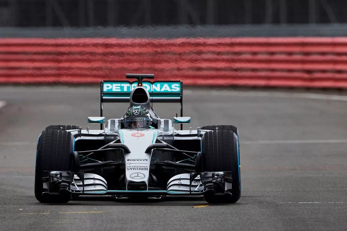 Mercedes f1 w06 Hybrid. Болид ф1 Мерседес. Мерседес ф1 2015. Mercedes f1 2015.