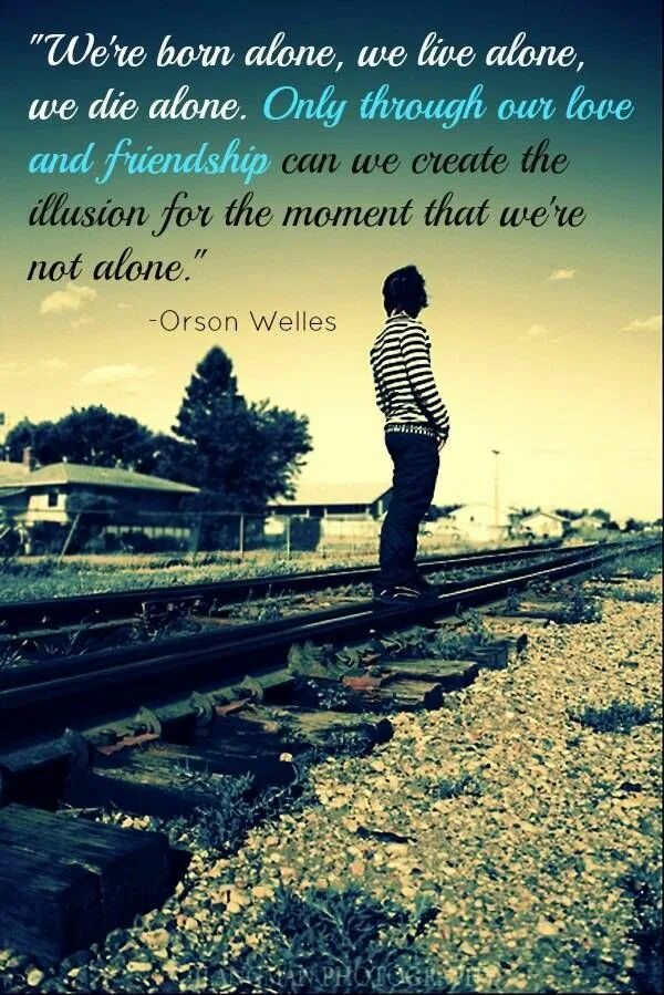 I m so alone. Молодёжные картинки грустные. alone картинки. lonely alone упражнения. live alone die alone.
