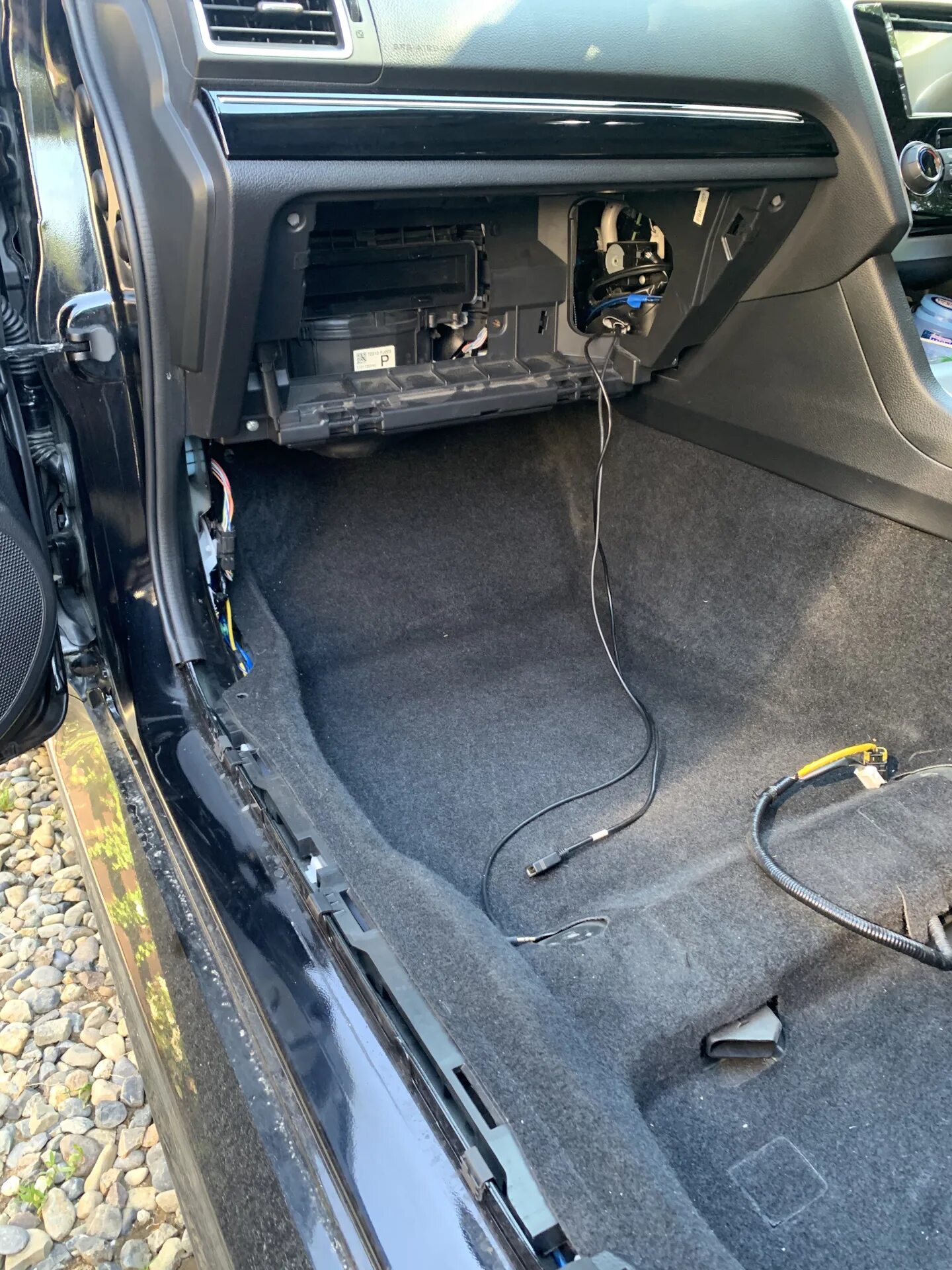 Колонки в subaru legacy bf bc bj. Динамики субару леворг. Субару леворг багажник. Динамики для subaru levorg. Сабвуфер субару леворг.