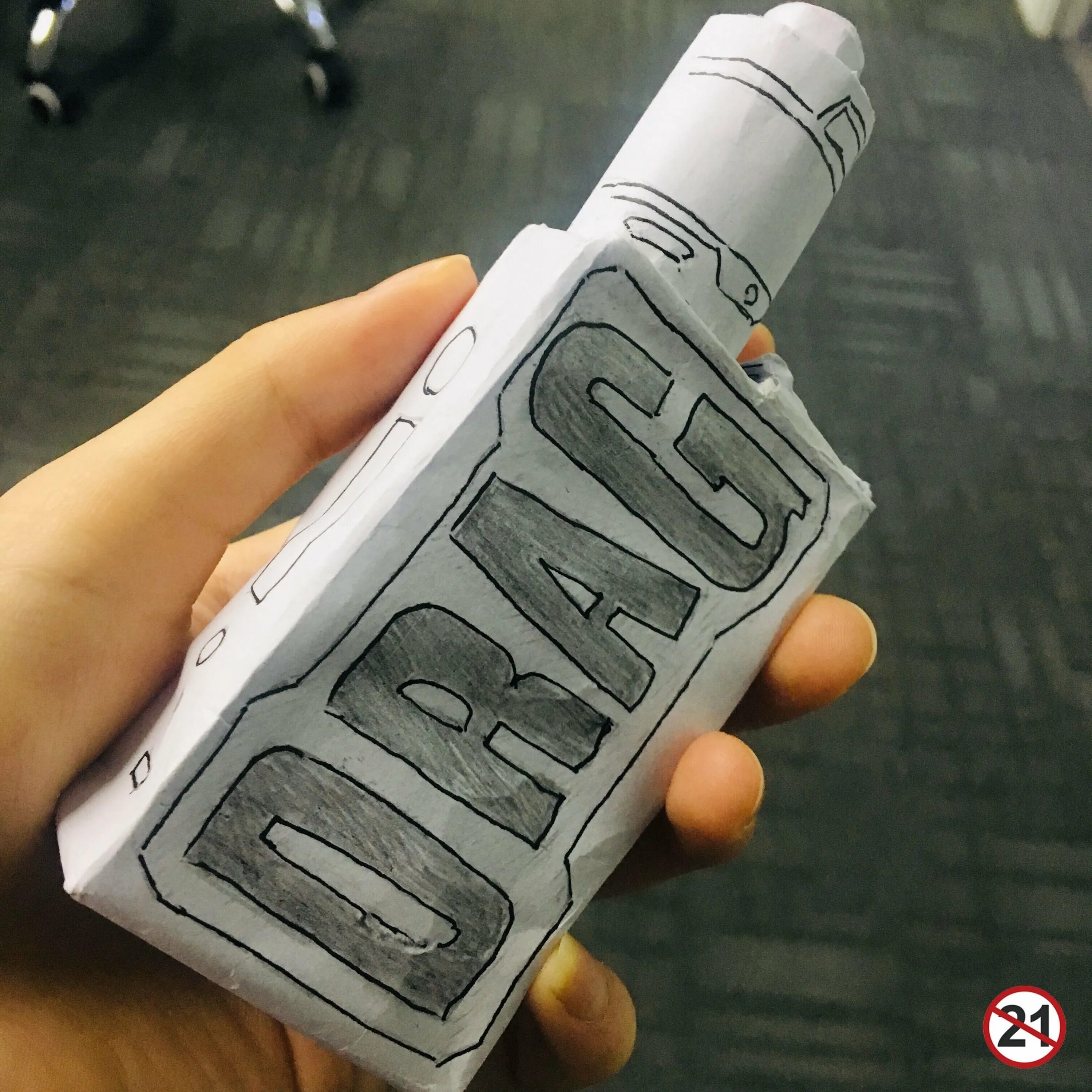 Кастом juul вейп. Juul кастом. Электронную сигарету для детей из картона. Вейп из картона драг s. Вейп из картона.