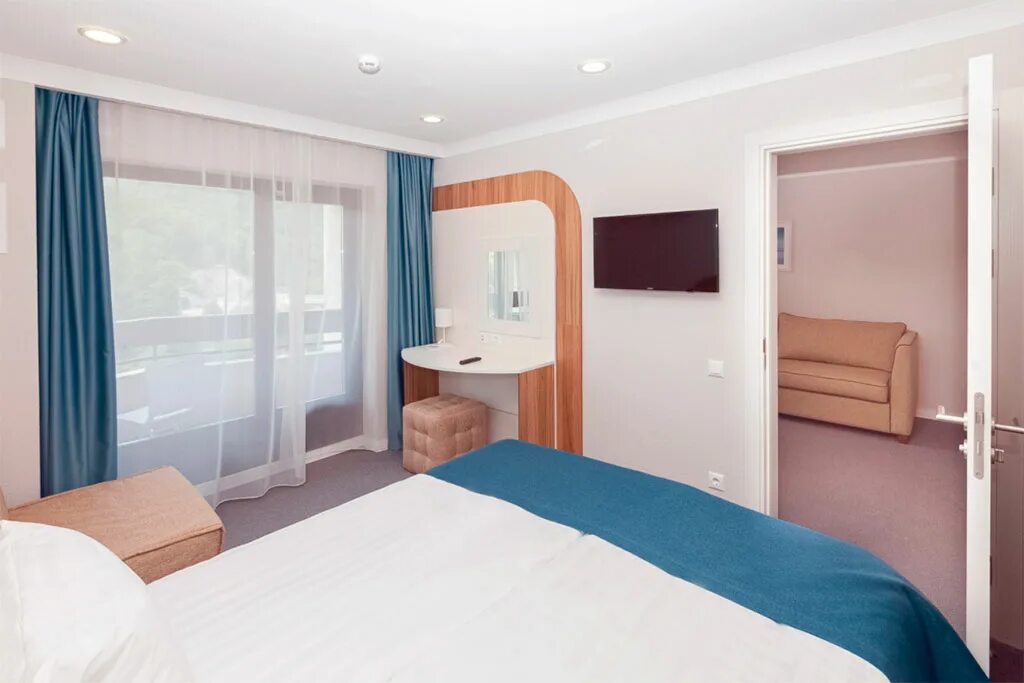 Сочи отель фэмили спутник. Отель алеан фэмили резорт спа спутник сочи. Сочи отель фэмили спутник. Alean sputnik сочи. Сочи отель фэмили спутник.