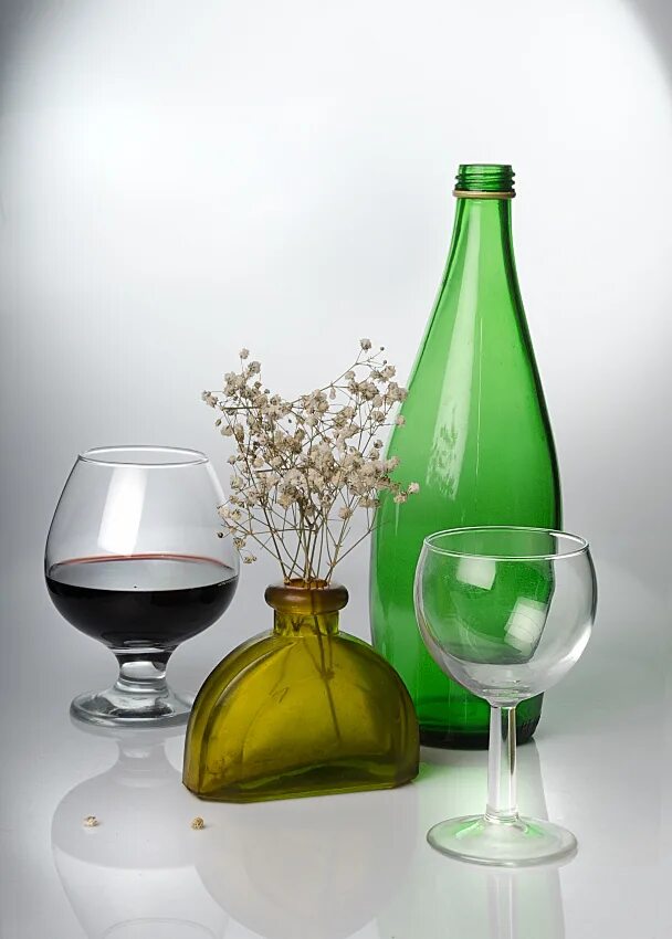 предметы со стекла. кувшин стеклянный. красивые стеклянные предметы. стеклянные предметы. красивые стеклянные предметы.