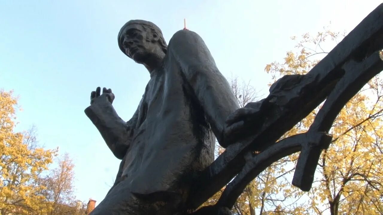 Л. Решетов стихи книги. Решетов демон в университете. Решетов демон в университете. Решетов стихи.