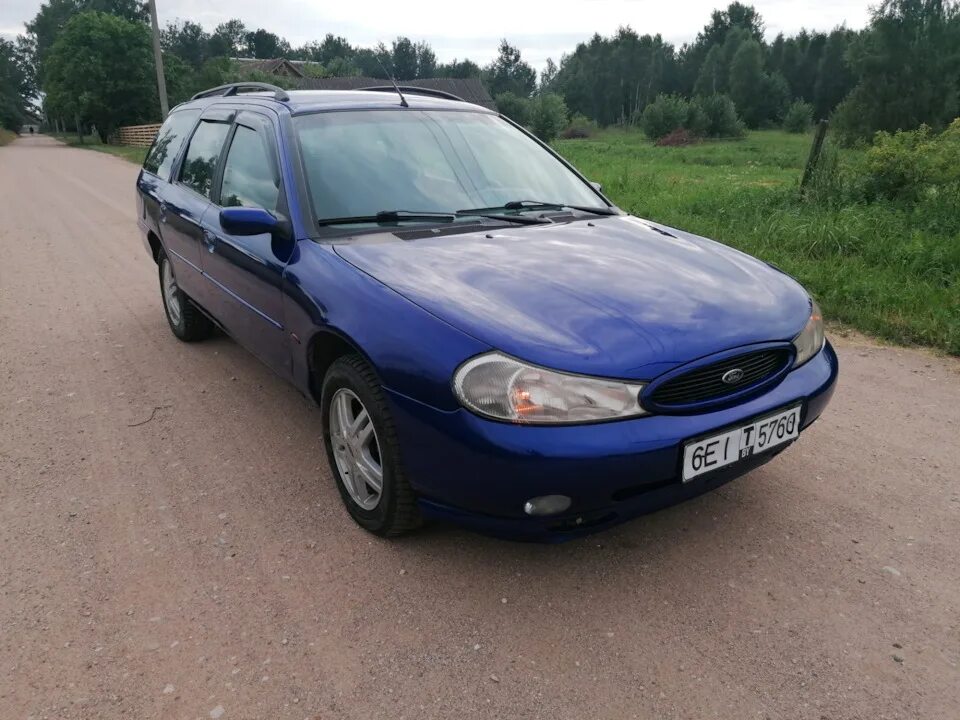 Ford mondeo 2 2000. Ford mondeo 2000 универсал. Форд мондео 2 2000 года. Форд мондео 2 2000 год. Ford mondeo 2000.