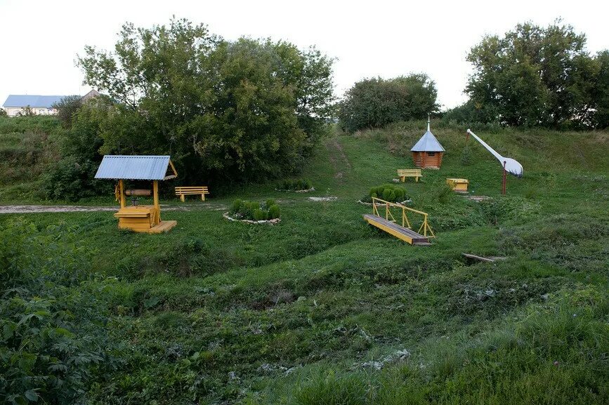 Чишма родник. Ташчишма Атнинский район. Таш чишмэ Илишевский район. Село Таш-Чишма Атнинского района. Деревня Таш сишма Илишевский район.