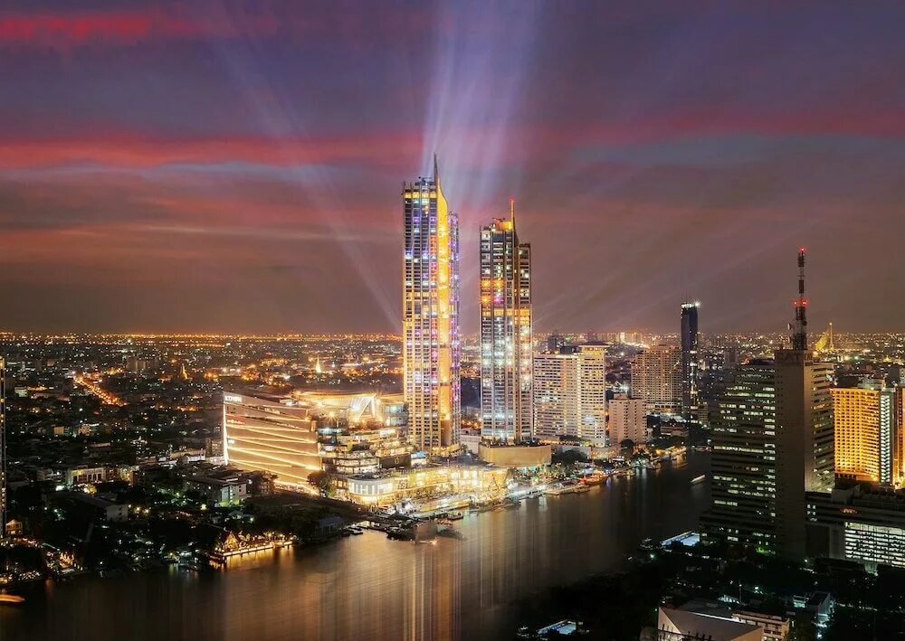 ICONSIAM Бангкок. Тайланд башня ICONSIAM. Икона Сиам ТЦ Бангкок. Бангкок торговый центр ICONSIAM фото.