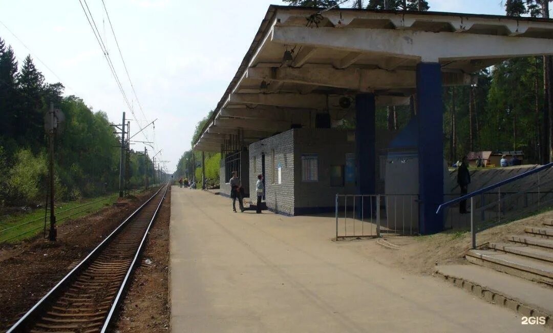 Платформа ивантеевка 2. Ивантеевка жд станция. Ивантеевка жд станция. Железнодорожная 9 ивантеевка-2. Ивантеевка 2 жд станция.