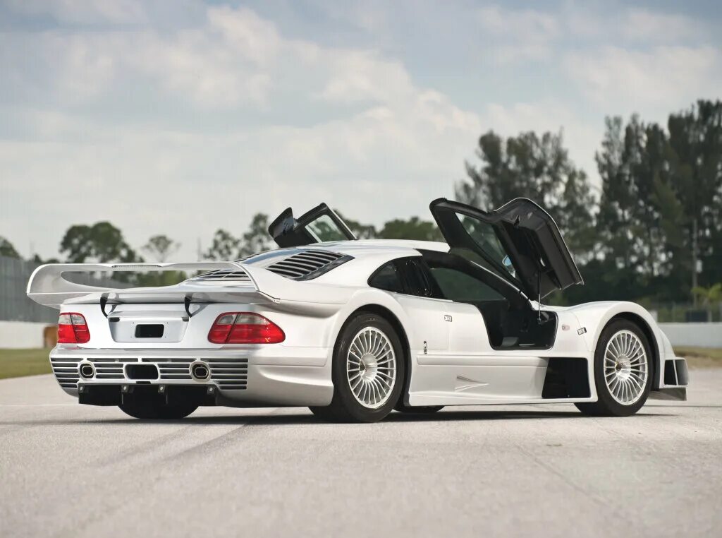 1998 mercedes-benz amg clk gtr. Mercedes-benz clk-gtr 1997. Mercedes clk gtr amg. Clk gtr 1998. 1998 mercedes-benz amg clk gtr.